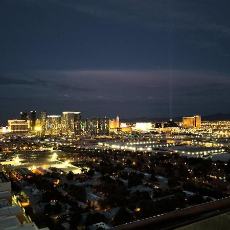 Palms Place - 27Th Floor Strip View Studio Aparthotel Las Vegas Luaran gambar