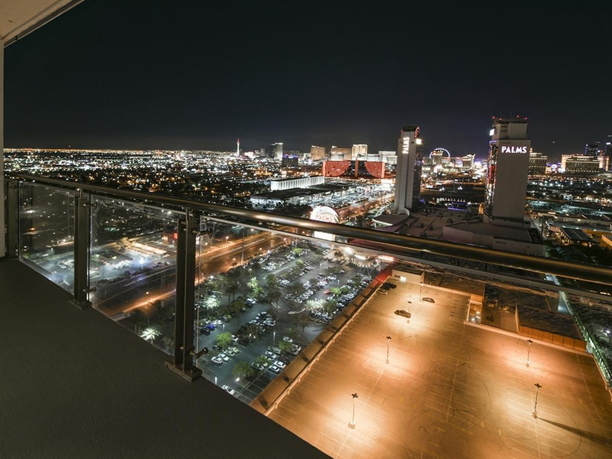 Palms Place - 27Th Floor Strip View Studio Aparthotel Las Vegas Luaran gambar